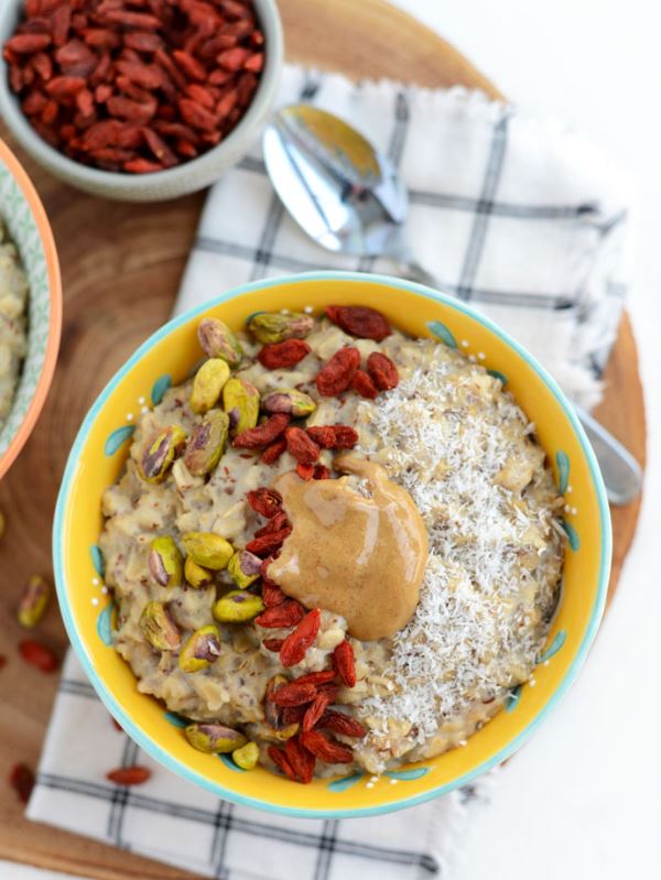 Superfood Oatmeal Bowl